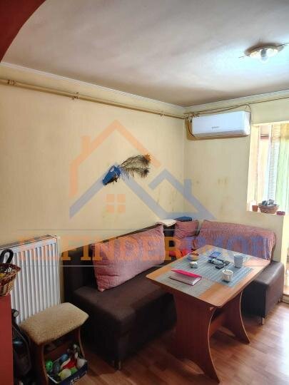 Vanzare apartament 2 camere cu Centrala Termica zona Rahovei - Barca